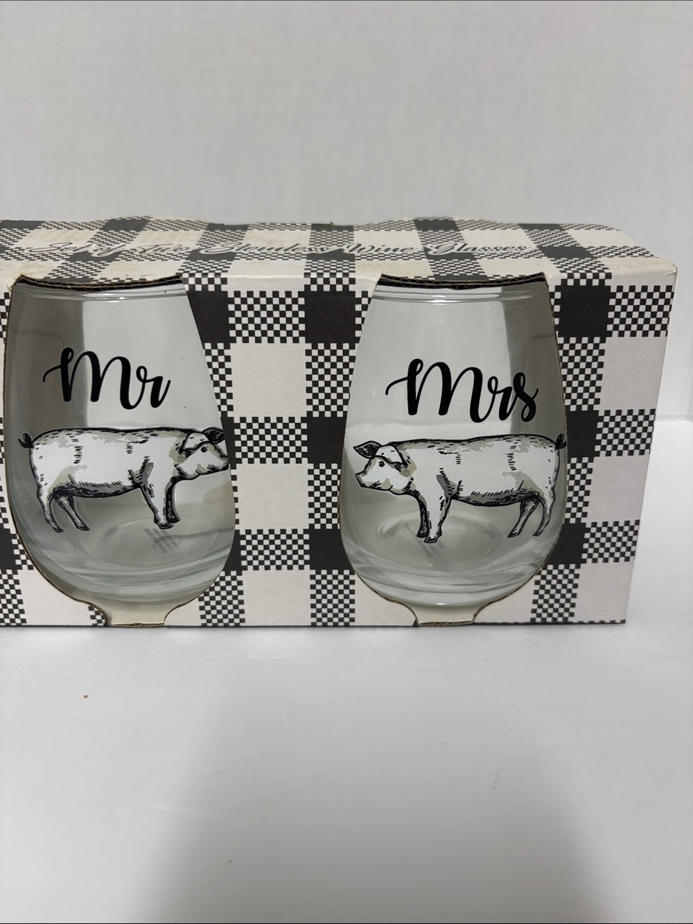 Mr and Mrs Pig Stemless Wine Glasses - Set of 2